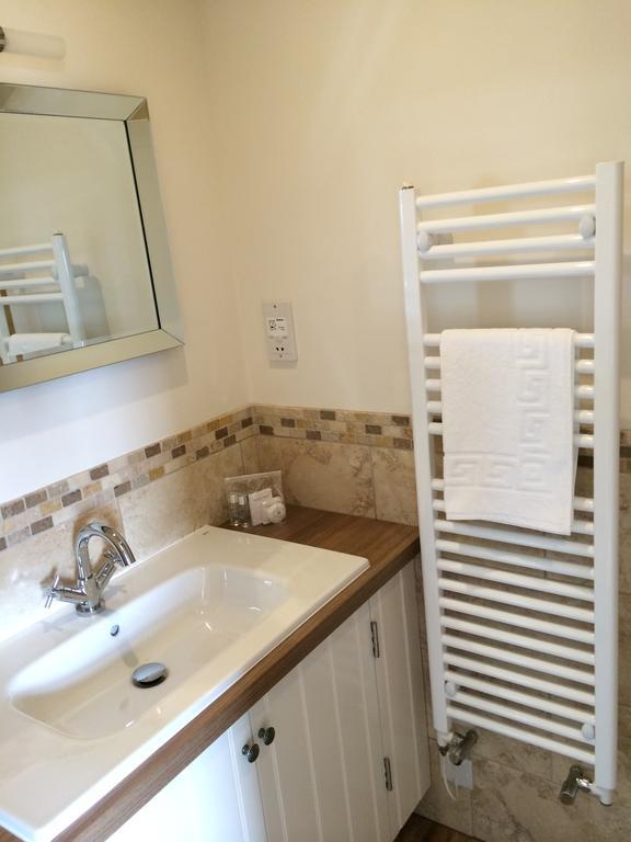 King William IV Bed and Breakfast Camerton  Kamer foto